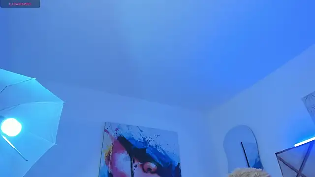 Snapshot of katt_lover chatting on 07-08-26, 03:22 katt lover online show from 07-08-26, 03:22