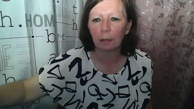 Snapshot of Schastlivaya43 chatting on 06-10-26, 09:03 Schastlivaya43 online show from 06-10-26, 09:03
