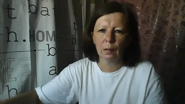 Snapshot of Schastlivaya43 chatting on 06-12-26, 08:13 Schastlivaya43 online show from 06-12-26, 08:13