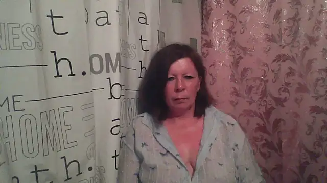 Snapshot of Schastlivaya43 chatting on 06-22-26, 06:27 Schastlivaya43 online show from 06-22-26, 06:27