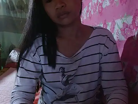Snapshot of Itsme_Foxy_Shantale chatting on 07-10-26, 10:12 Itsme Foxy Shantale online show from 07-10-26, 10:12