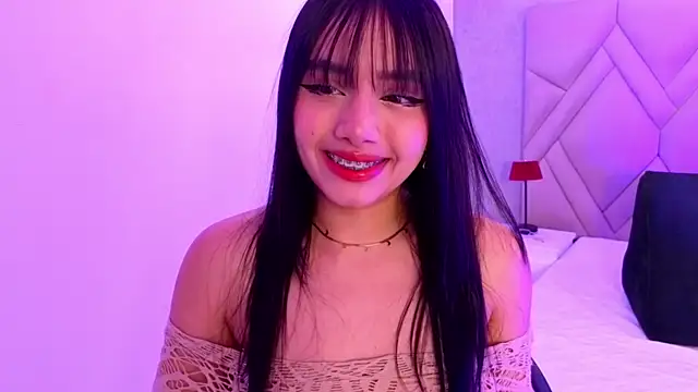 Snapshot of Mila__Fire chatting on 07-07-26, 11:58 Mila Fire online show from 07-07-26, 11:58