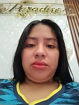 Snapshot of Amber_Herrera chatting on 07-17-26, 12:23 Amber Herrera online show from 07-17-26, 12:23