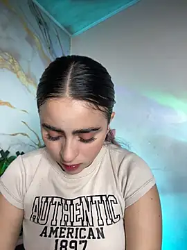 LILI 911 online show from 07-18-26, 08:56