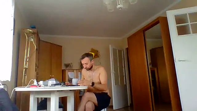 Snapshot of SergioTacchini1 chatting on 06-07-26, 06:44 SergioTacchini1 online show from 06-07-26, 06:44