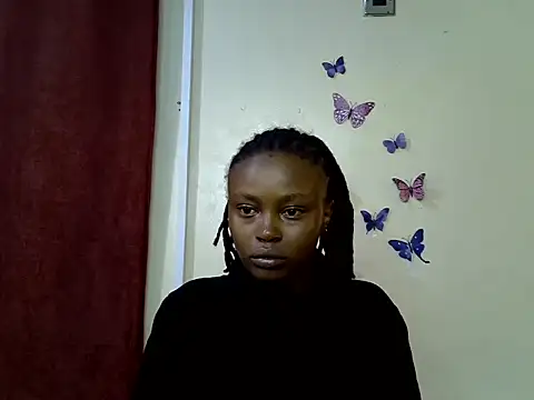 Snapshot of Rasta_tattoooed chatting on 06-12-26, 03:16 Rasta tattoooed online show from 06-12-26, 03:16