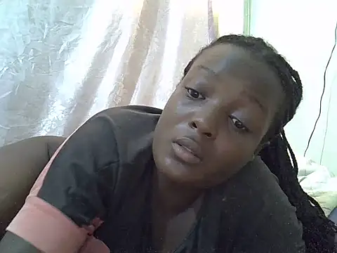 Snapshot of Hot-Zelinda chatting on 07-17-26, 08:10 Hot-Zelinda online show from 07-17-26, 08:10