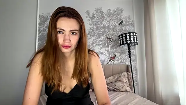 LolaOops online show from 06-20-26, 06:05
