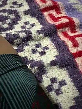Snapshot of smallheart89 chatting on 06-06-26, 08:30 smallheart89 online show from 06-06-26, 08:30