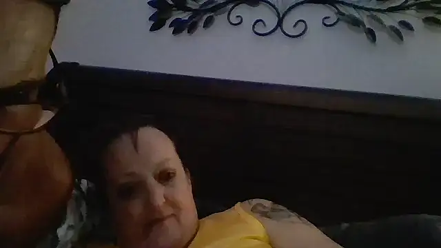 purplecarnation online show from 06-14-26, 09:33