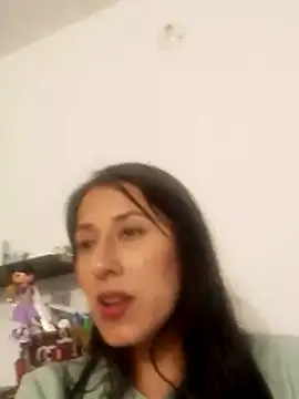 Snapshot of ELY_FE_ chatting on 06-12-26, 03:16 ELY FE online show from 06-12-26, 03:16