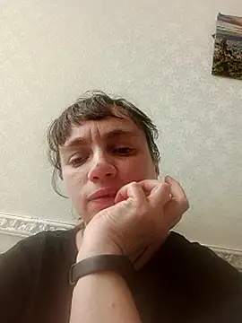 AnitaLove077 online show from 06-17-26, 10:06