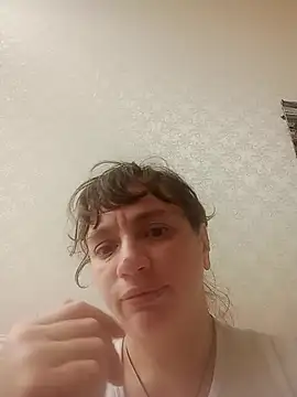 AnitaLove077 online show from 07-15-26, 10:42