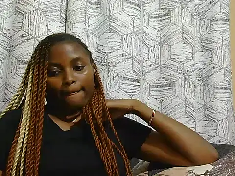tamdiva1 online show from 06-13-26, 02:48