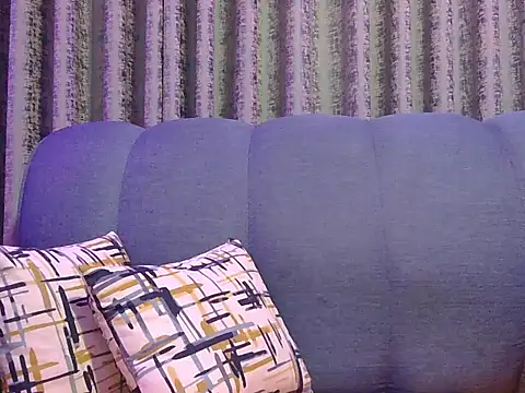 karalyn1 online show from 06-15-26, 11:51