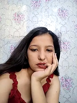 Queen Rosyy online show from 06-22-26, 04:09