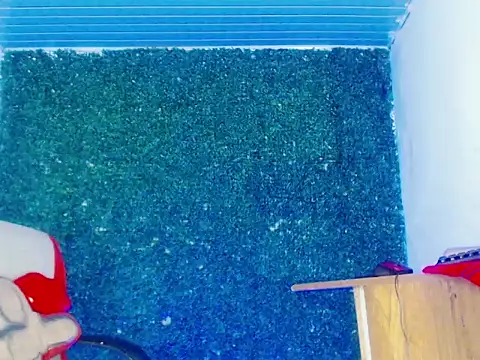 Vanesexygirl online show from 06-17-26, 12:50