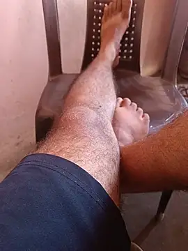Desindianbull69 online show from 06-15-26, 04:15