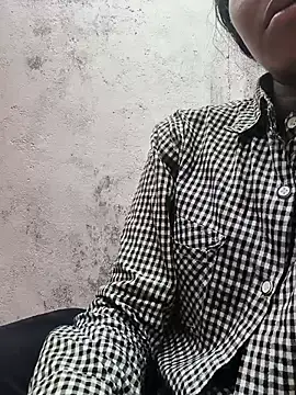 Snapshot of Kashish_love-143 chatting on 07-13-26, 11:46 Kashish love-143 online show from 07-13-26, 11:46