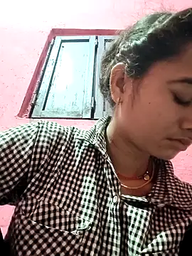 Snapshot of Kashish_love-143 chatting on 07-18-26, 12:15 Kashish love-143 online show from 07-18-26, 12:15