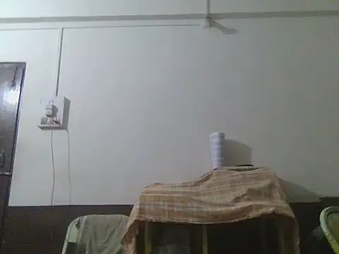 Snapshot of Xmaster2312 chatting on 06-09-26, 05:46 Xmaster2312 online show from 06-09-26, 05:46