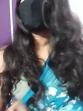 Clara-Lilly online show from 07-02-26, 05:46