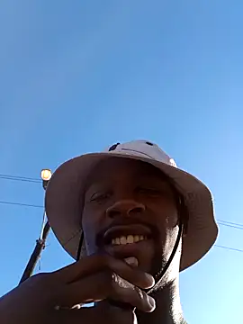Snapshot of momokante chatting on 06-09-26, 07:42 momokante online show from 06-09-26, 07:42