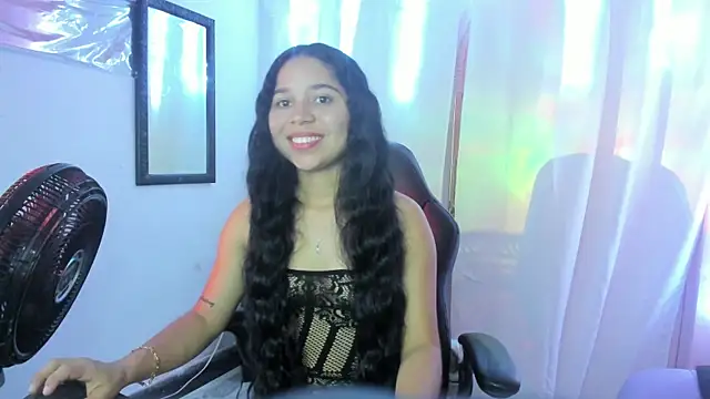 Snapshot of Milly-Way chatting on 07-05-26, 01:51 Milly-Way online show from 07-05-26, 01:51