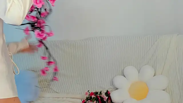 mimi cutee online show from 07-25-26, 03:15