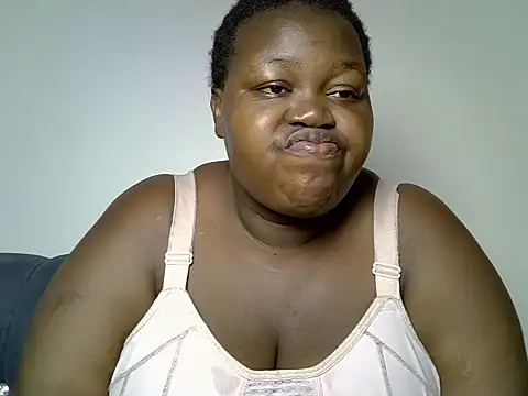 Snapshot of Tashazbabe chatting on 06-22-26, 05:59 Tashazbabe online show from 06-22-26, 05:59