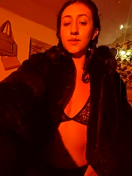 Snapshot of _valerianam chatting on 06-27-26, 02:27 valerianam online show from 06-27-26, 02:27