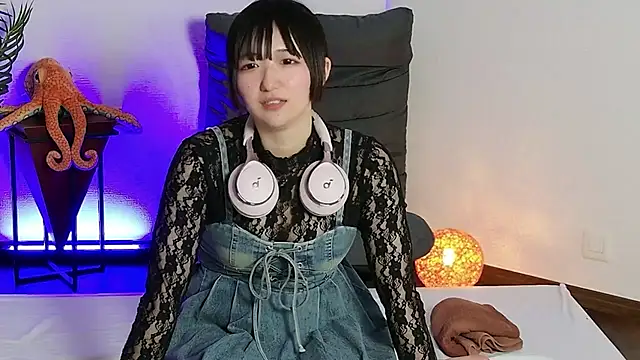 Snapshot of Ikechan_ch chatting on 06-17-26, 10:17 Ikechan ch online show from 06-17-26, 10:17