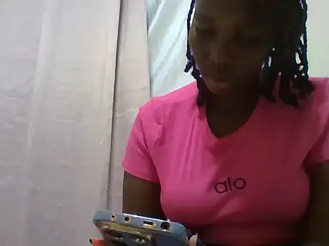 Snapshot of Asha4u chatting on 06-11-26, 07:34 Asha4u online show from 06-11-26, 07:34
