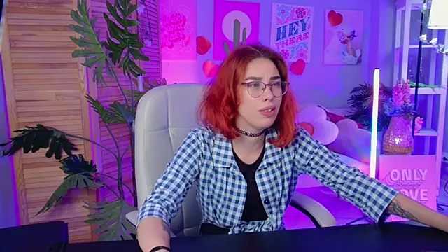 Snapshot of SeraphineDuskryn chatting on 07-23-26, 05:11 SeraphineDuskryn online show from 07-23-26, 05:11
