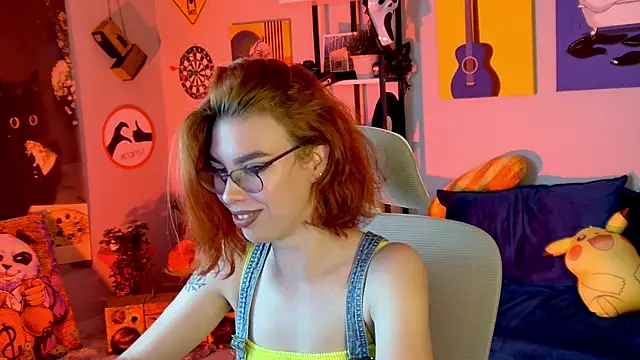 Snapshot of SeraphineDuskryn chatting on 07-28-26, 07:39 SeraphineDuskryn online show from 07-28-26, 07:39