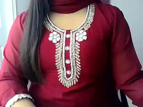 Snapshot of Rani_016 chatting on 06-12-26, 04:17 Rani 016 online show from 06-12-26, 04:17