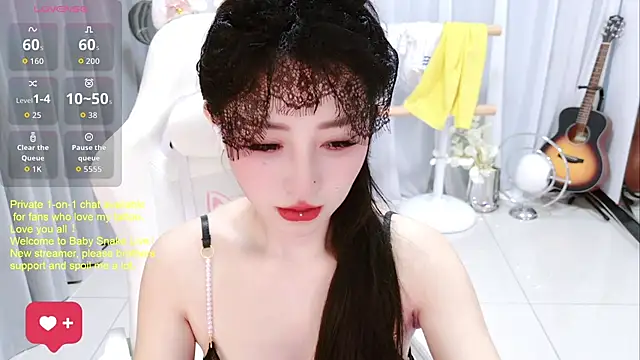 BabySnake online show from 07-06-26, 02:36