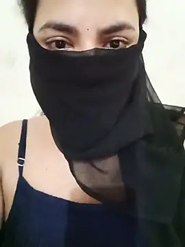 cute-Avni-20 online show from 06-12-26, 08:24