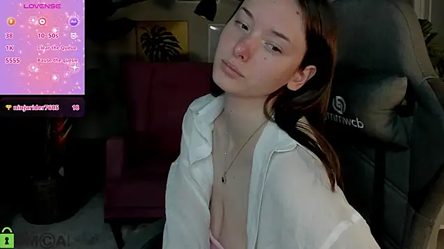 Eva Leeee online show from 08-03-26, 04:55