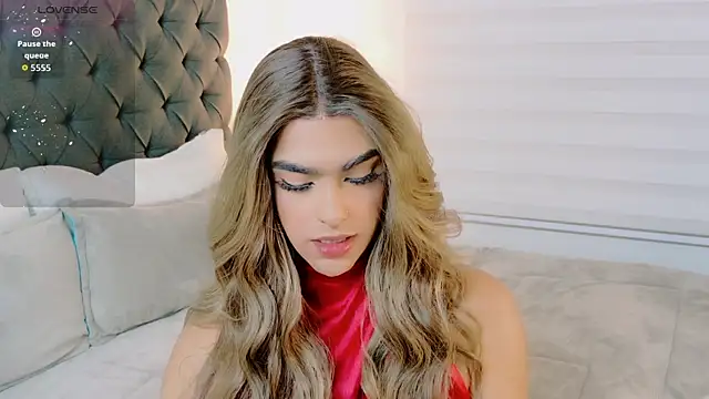 Snapshot of Scarlethvhonparker chatting on 11-20-25, 02:56 Scarlethvhonparker online show from 11-20-25, 02:56