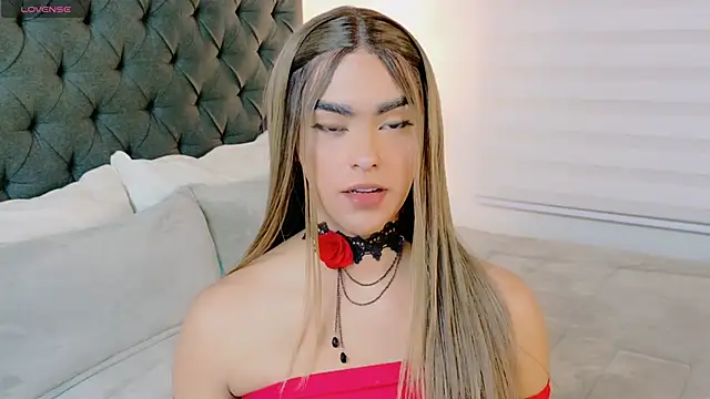 Snapshot of Scarlethvhonparker chatting on 11-30-25, 02:37 Scarlethvhonparker online show from 11-30-25, 02:37