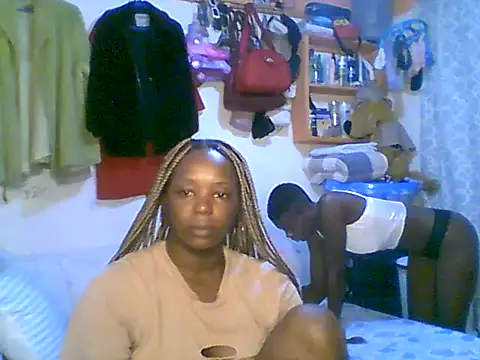 Snapshot of Ladysweetness23 chatting on 06-27-26, 04:28 Ladysweetness23 online show from 06-27-26, 04:28