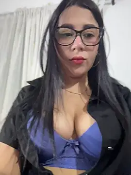 Lunna Elisa online show from 08-09-26, 04:28