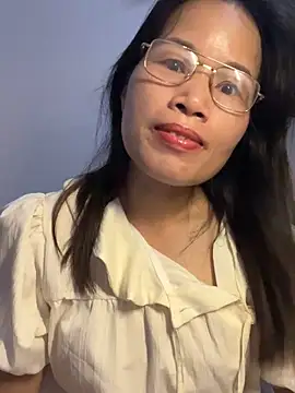 Snapshot of Ori_kitty chatting on 06-16-26, 06:38 Ori kitty online show from 06-16-26, 06:38