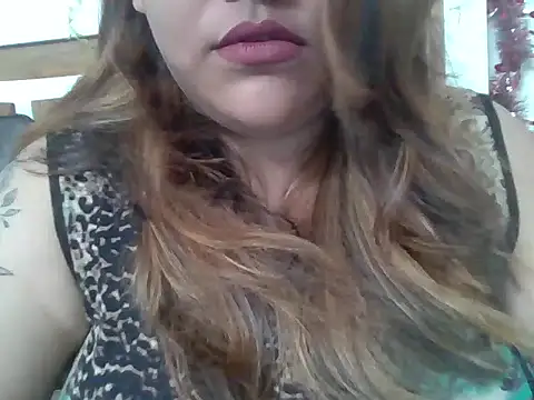 Snapshot of Hotty_Angelina chatting on 06-14-26, 12:40 Hotty Angelina online show from 06-14-26, 12:40