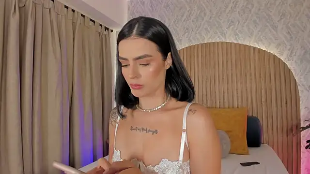 Victoria Blake  online show from 07-15-26, 03:56