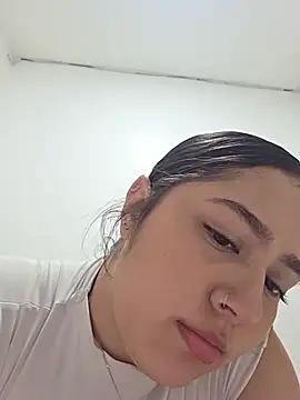 Snapshot of aisha_duque_ chatting on 07-08-26, 10:36 aisha duque online show from 07-08-26, 10:36