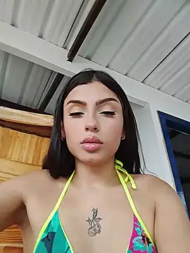 Snapshot of Susy_Doll1 chatting on 07-23-26, 08:40 Susy Doll1 online show from 07-23-26, 08:40