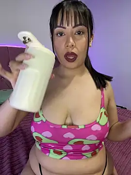 IvyVelvet  online show from 07-21-26, 06:54