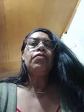 Emilif  online show from 06-20-26, 12:47